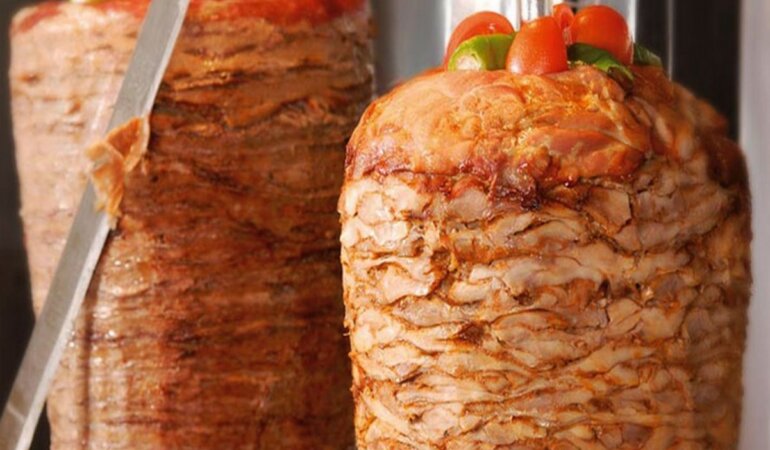 Pratik tavuk döner tarifi