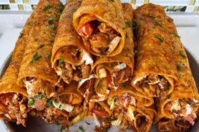 İSKENDERUN TAVUK DÖNER TARİFİ Evde Yapabileceğiniz En İyi Hatay Döneri Tavuk Döner Nasıl Yapılır