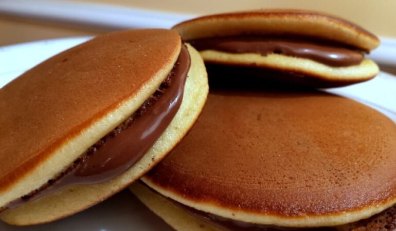 Dorayaki tarifi Dorayaki Nasıl Yapılır? (Japon Pankek Tarifi) | Yemek Tarifleri