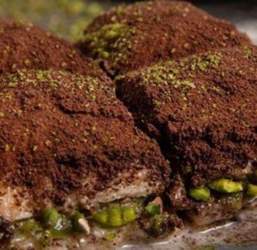 Sütlü Soğuk Baklava Tarifi Nasıl Yapılır?Soğuk Baklava Tarifi Tarifi İçin Malzemeler